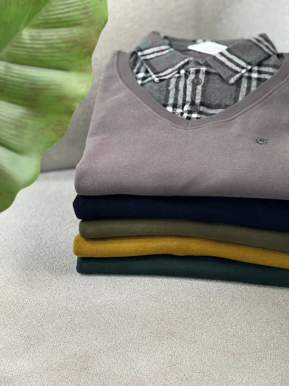 پلیور دورس مردانه یقه دار بردیا 2